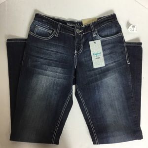 NWT Maurices Taylor Boot Jeans Size 3/4